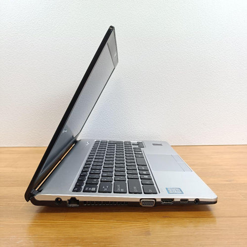 Fujitsu Windows Notebook Body Lifebook S938 8 I5 Ssd256Gb 8Gb Dvd X