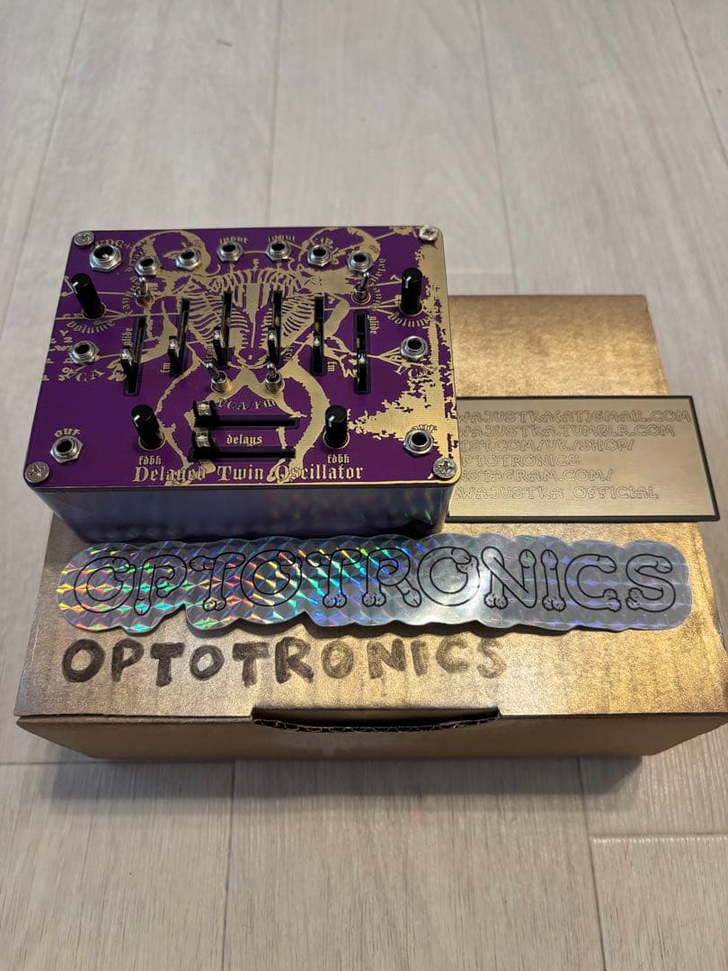 Others Optotronics Delayed Twin