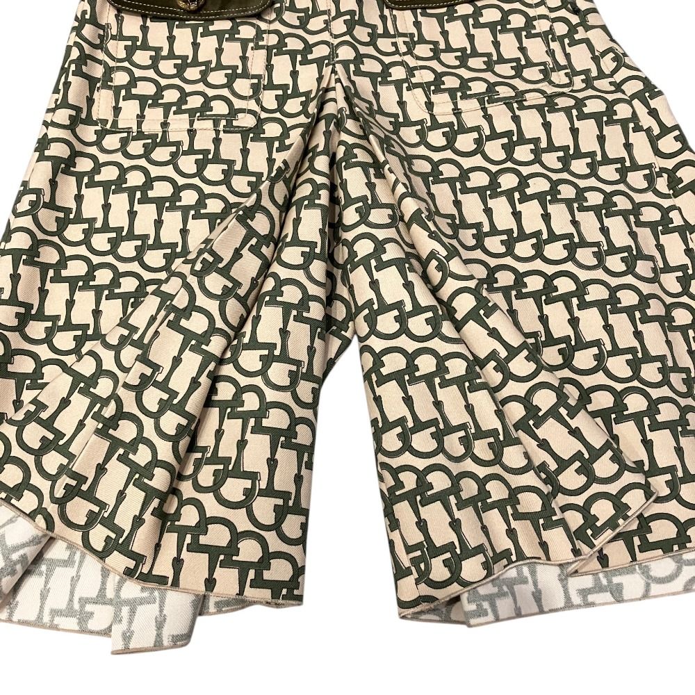 Pantalon court Gucci, short 439247 36 utilisé