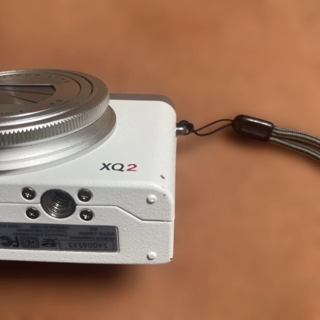 Fujifilm Compact Digital Cameras Xq2