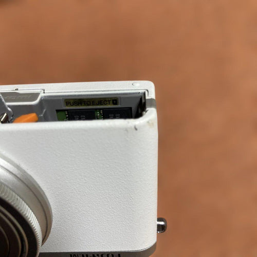 Fujifilm Compact Digital Cameras Xq2