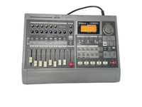 Multi -Track Recorder Roland Vs-880Ex