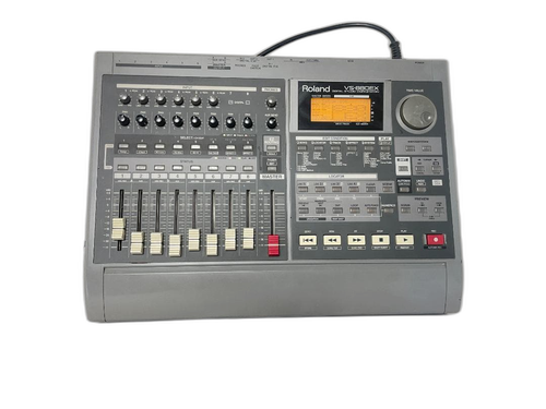 Multi -Track Recorder Roland Vs-880Ex