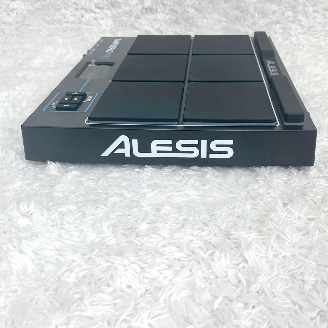 Alesis Expansion Pads, Samplers Effects Units 8 Samplepad Pro