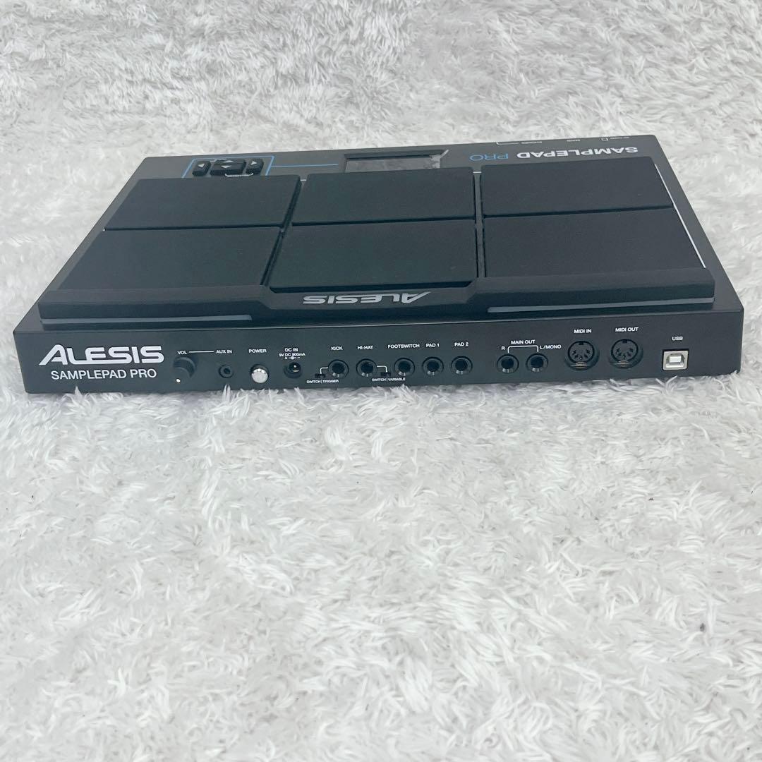 Alesis Expansion Pads, Samplers Effects Units 8 Samplepad Pro