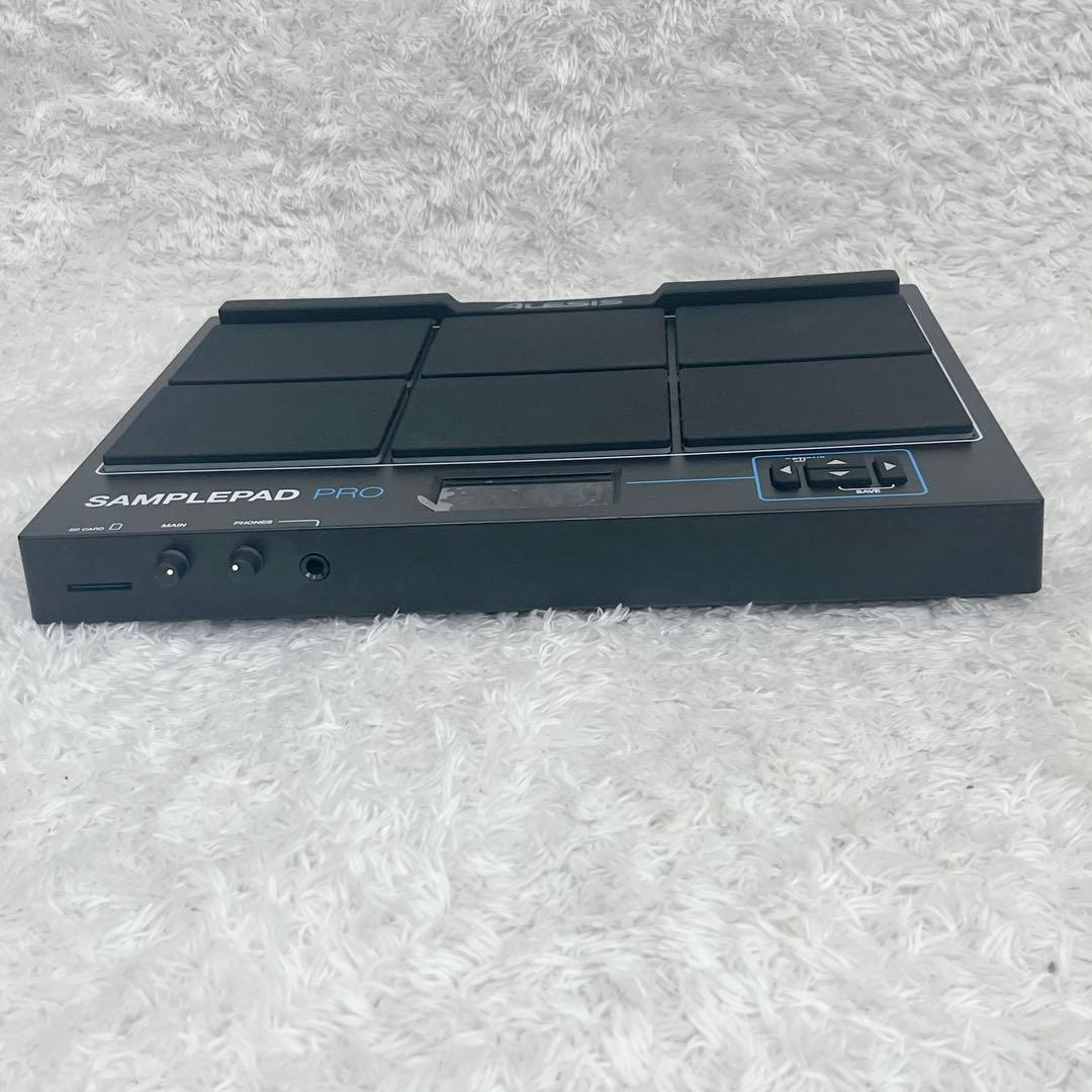 Alesis Expansion Pads, Samplers Effects Units 8 Samplepad Pro