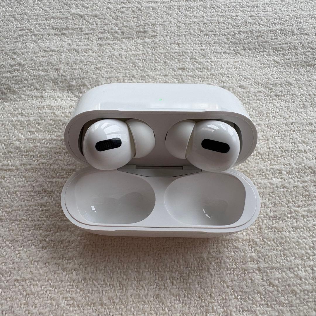 Apple Airpods Pro Magsafe Charging Case