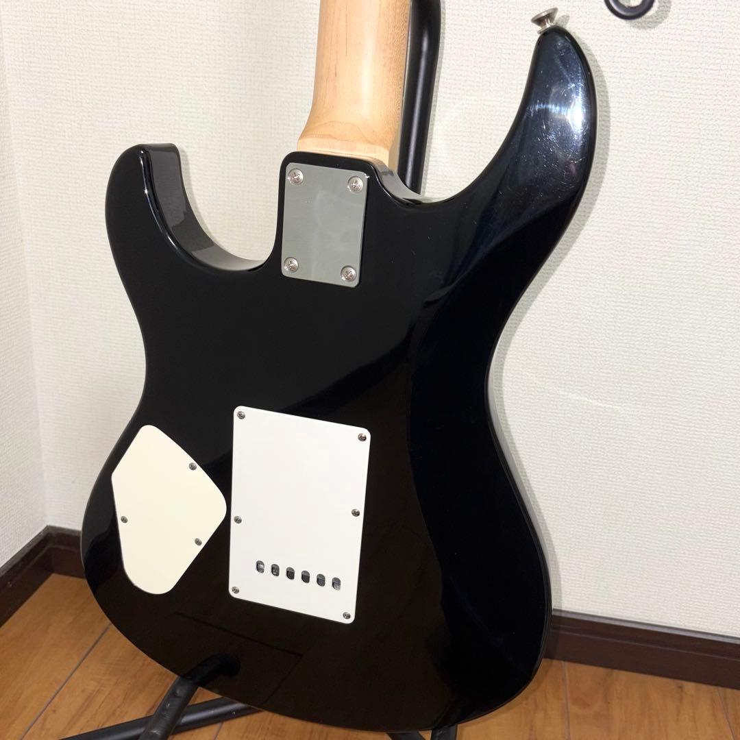 Yamaha Electric Guitars Pacifica 112V
