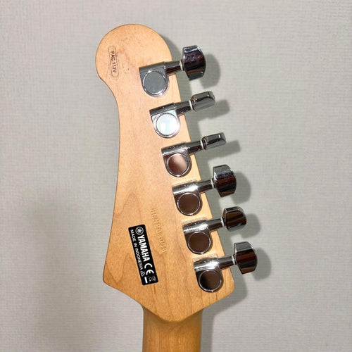 Yamaha Electric Guitars Pacifica 112V
