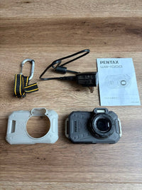 Compact Digital Cameras Pentax Wg-1000