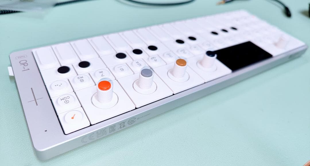 Other Teenage Engineering Op-1 Field