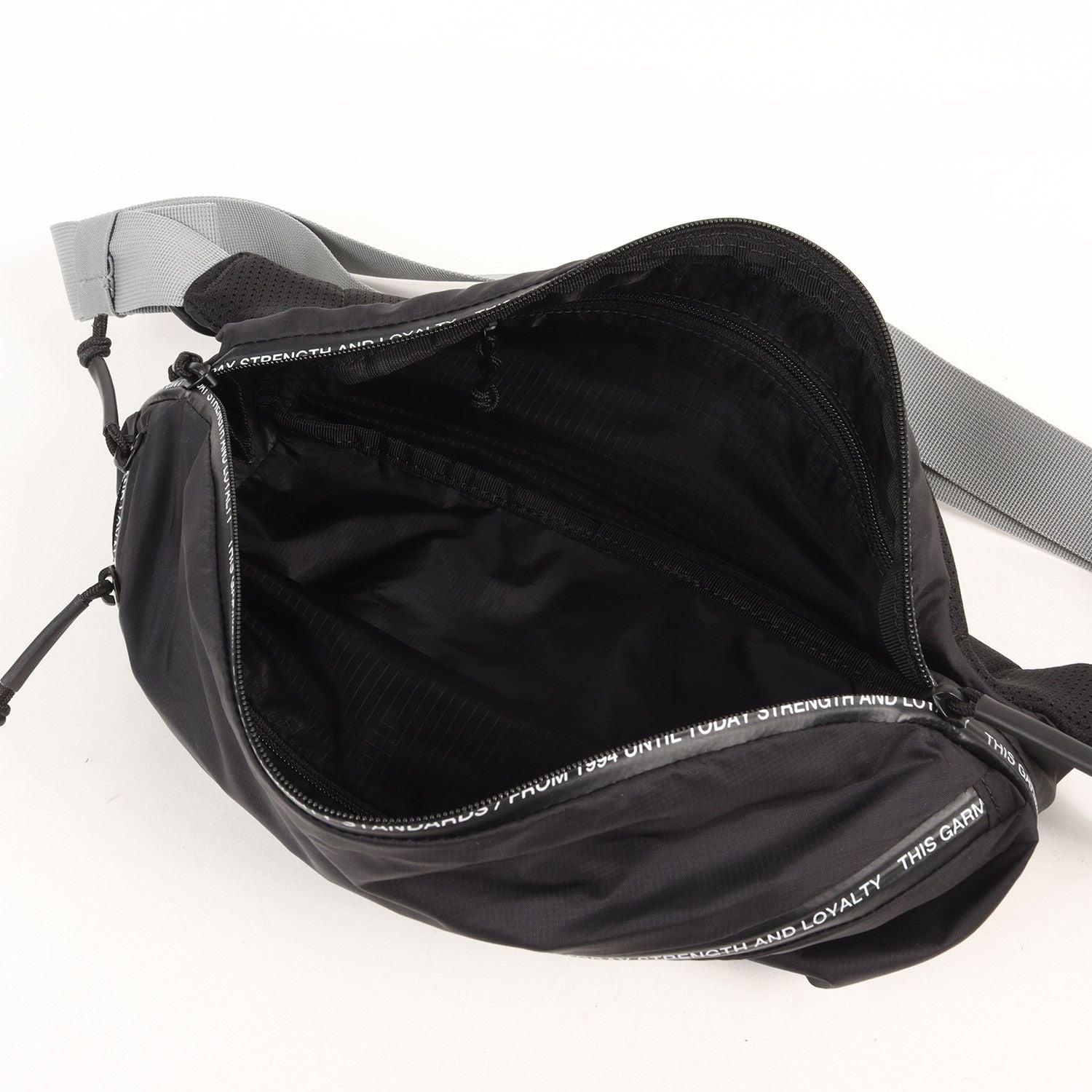 Neighborhood Body Bag Waist Pouch 26Ss Helinox Lite Hip Pack