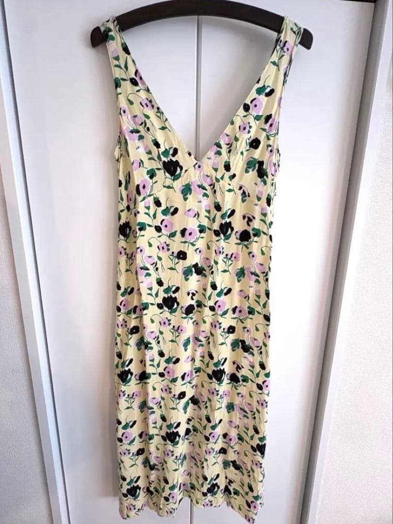 Marni Sleeveless Toga