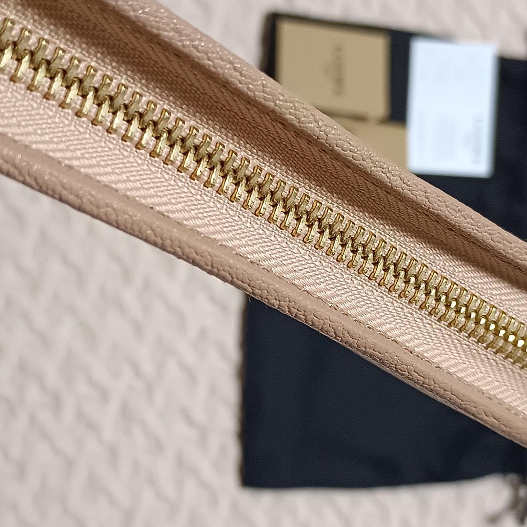 Loewe Long Wallets
