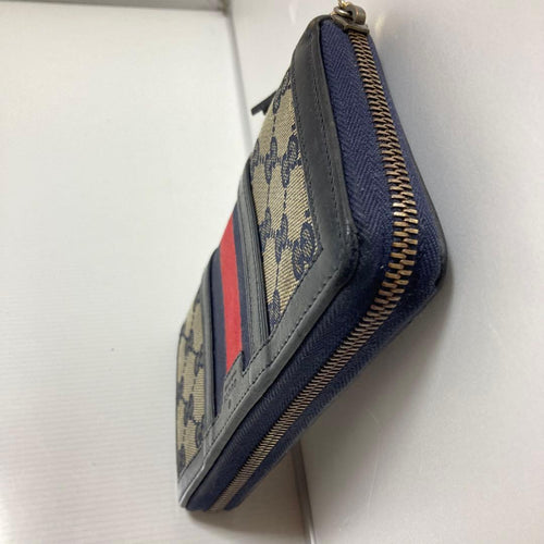 Gucci Long Wallets