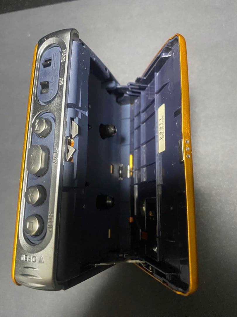 Sony Cassette Player Walkman Wm-Mv1