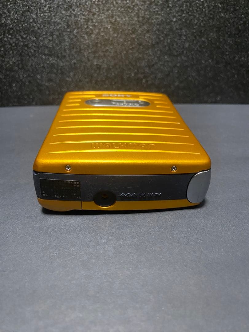 Sony Cassette Player Walkman Wm-Mv1