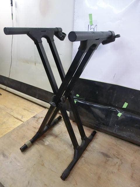 Keyboard Stands 150 Yamaha Motif8