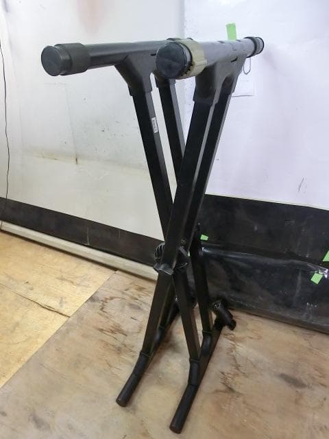 Keyboard Stands 150 Yamaha Motif8