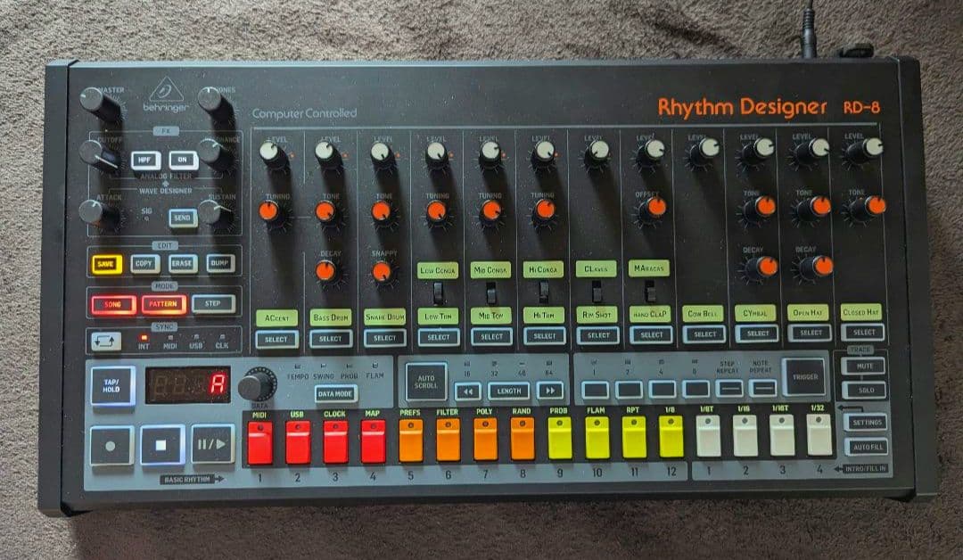 Behringer Rhythm Machines Rd-8