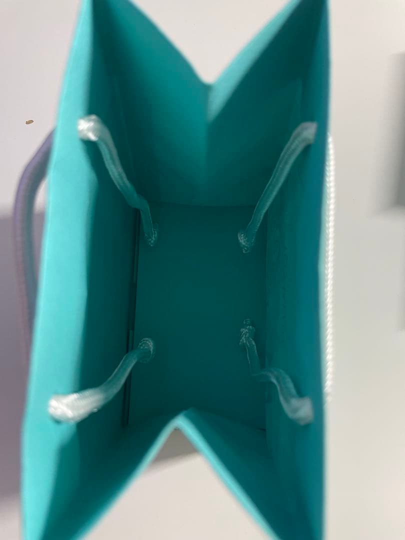 Tiffany Necklaces Co.