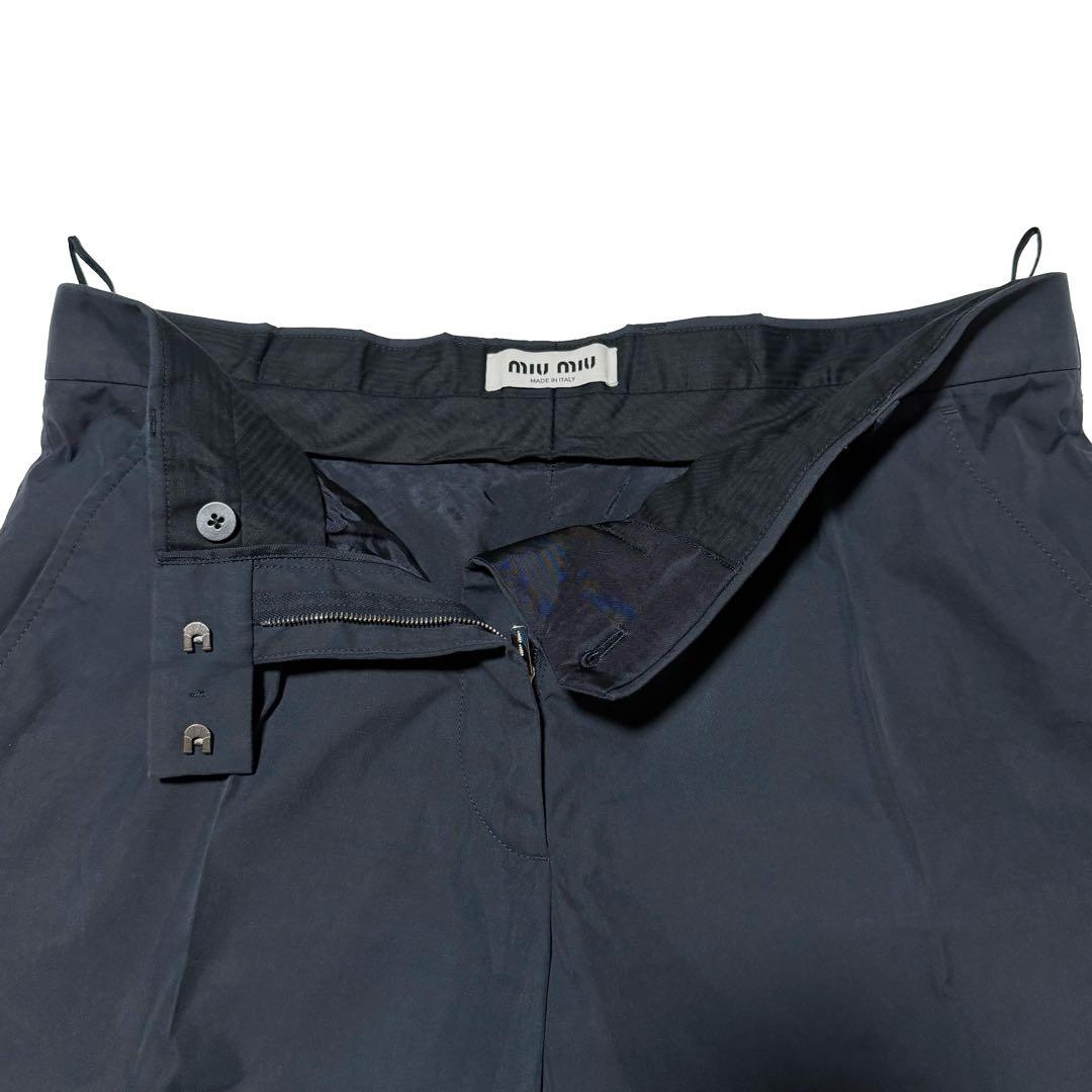 Miu Shorts Bermuda 25Ss