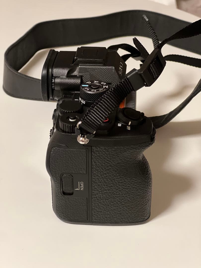 Sony Mirrorless Interchangeable Lens Cameras 7R V