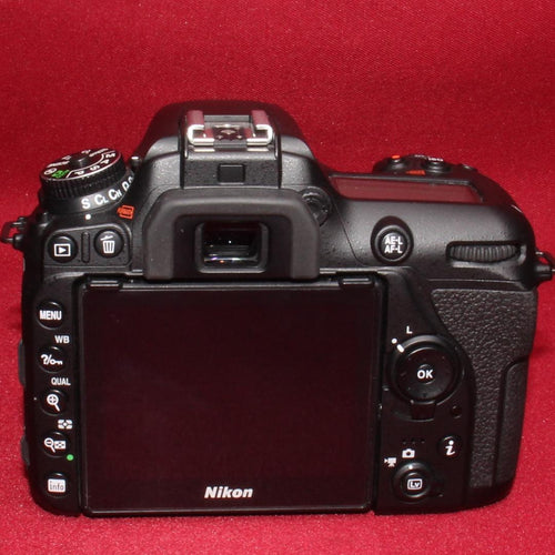 Nikon Digital Slr D7500