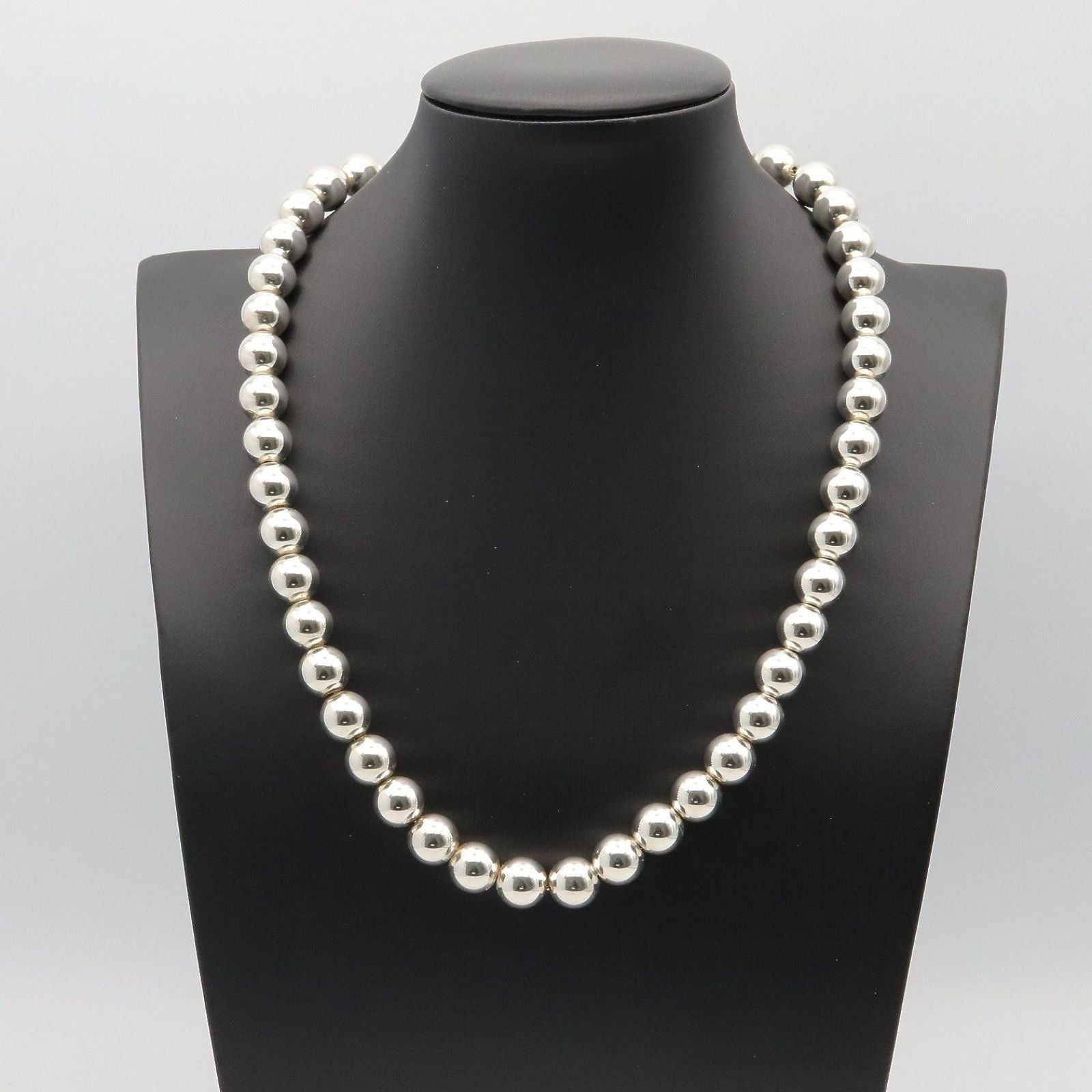Tiffany Necklace Co 46.5 925 Used A