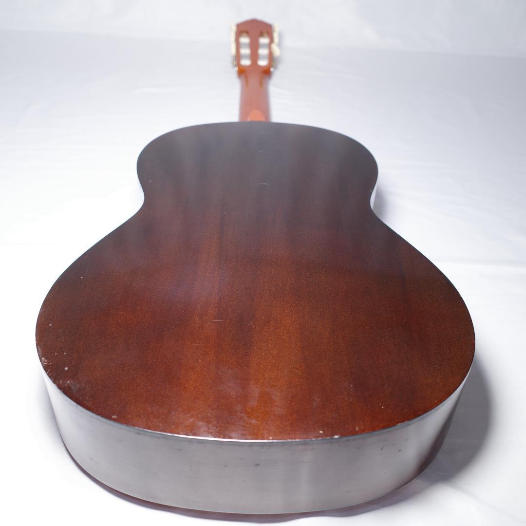 Yamaha Classical Guitars G-120