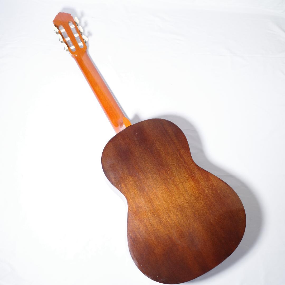Yamaha Classical Guitars G-120