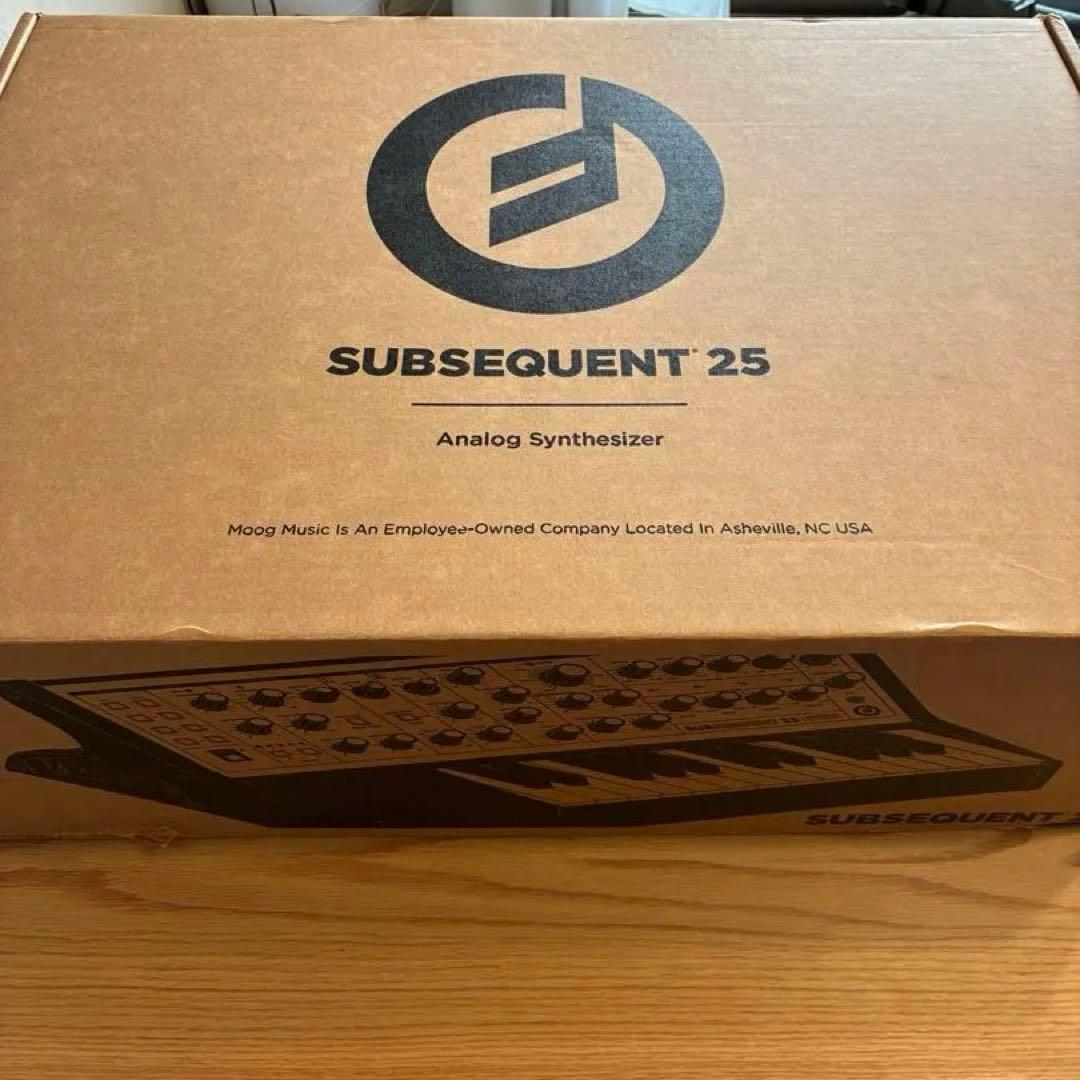 Moog Analog Synthesizer Subsequent 25
