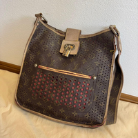 Louis Vuitton Shoulder Bag R*E