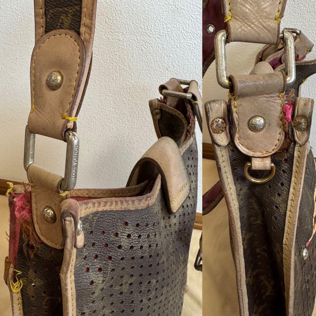 Louis Vuitton Shoulder Bag R*E