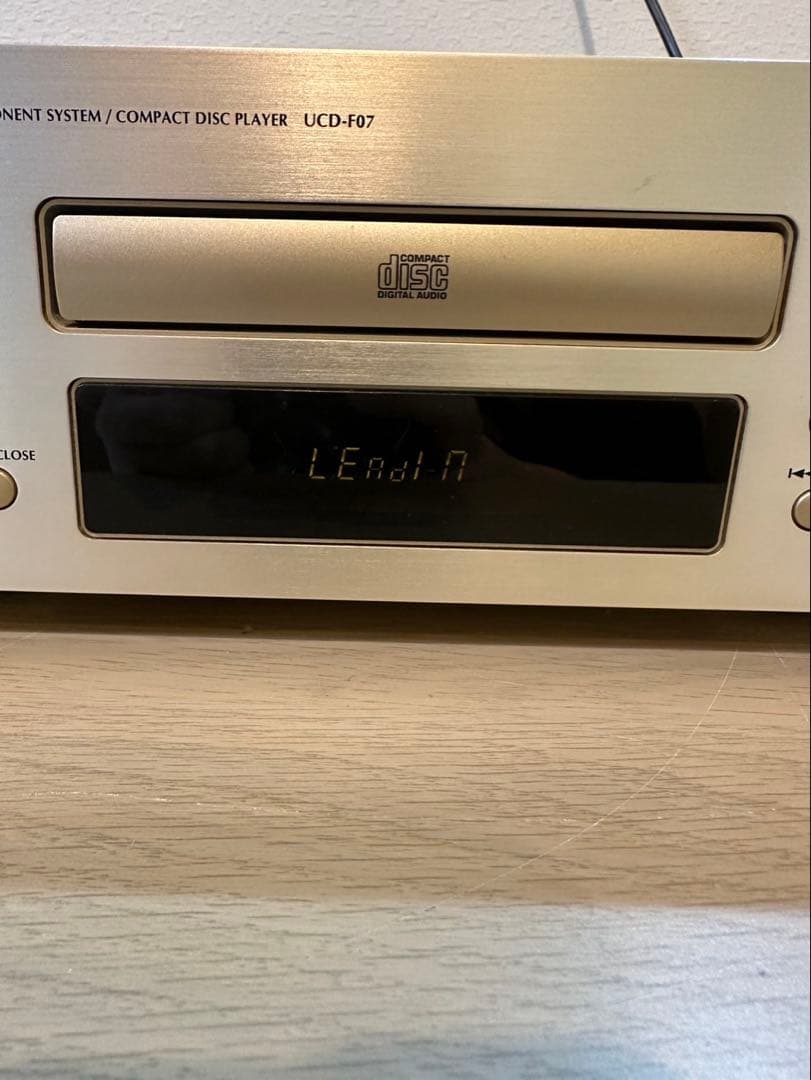Cd Sacd Player Denon Ucd-F07