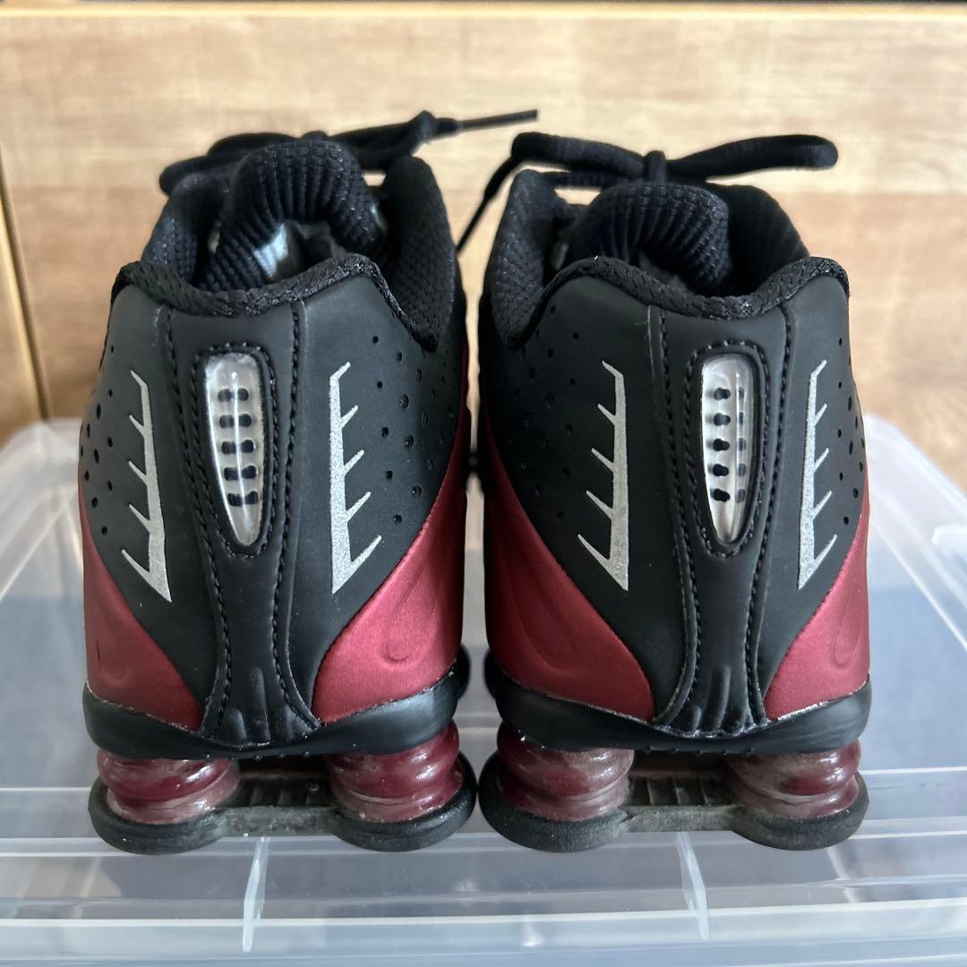 Nike Sneakers Shox R4 23