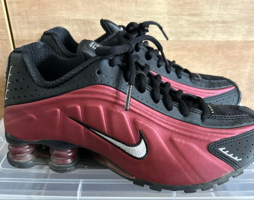 Nike Sneakers Shox R4 23