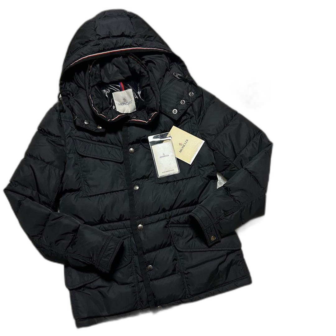 Moncler Down Jacket Millais