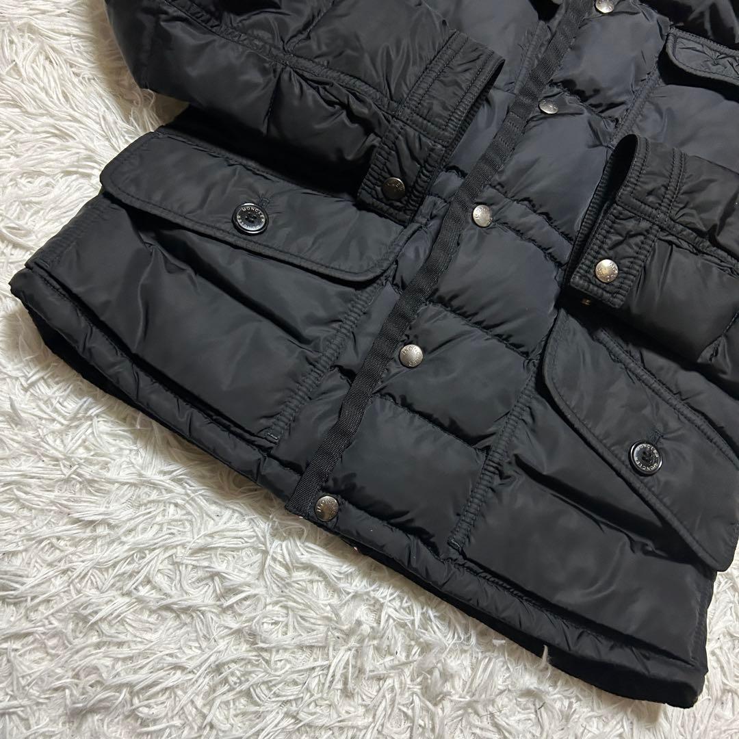 Moncler Down Jacket Millais