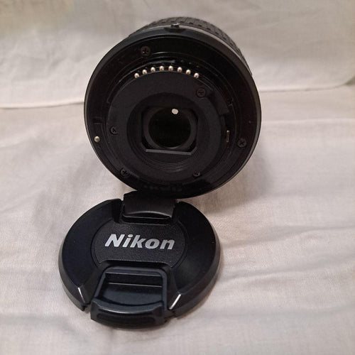 Nikon Zoom Lenses Af-Dx Nikkor 18-55Mm F/3.5-5.6G Vr