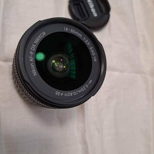 Nikon Zoom Lenses Af-Dx Nikkor 18-55Mm F/3.5-5.6G Vr