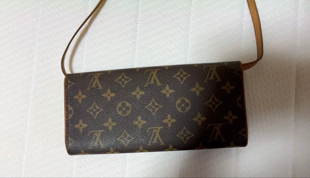Louis Vuitton Shoulder Bag