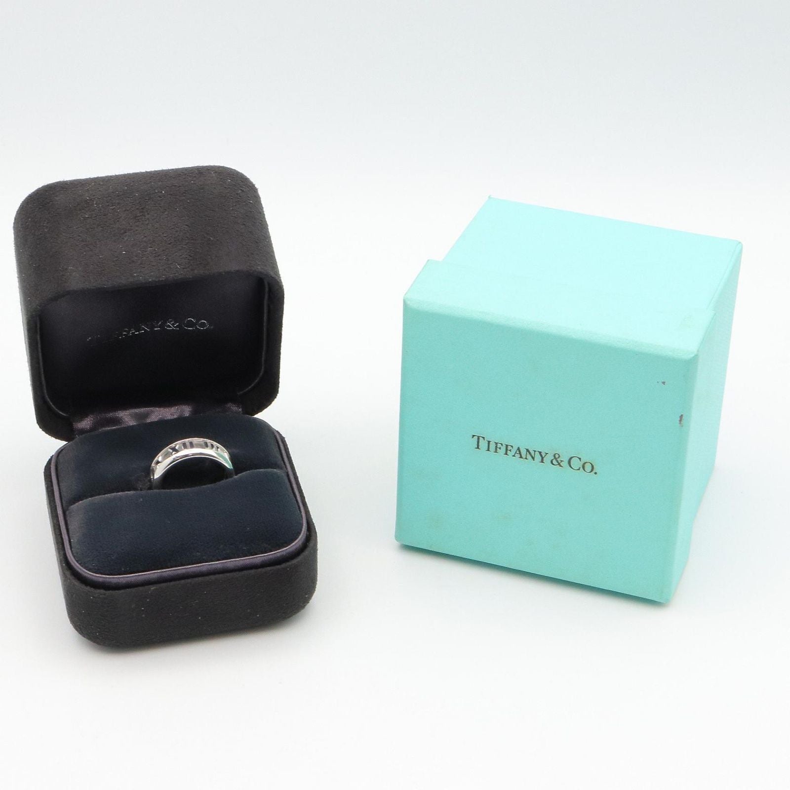 Tiffany Ring Co #8 K18Wg Used A