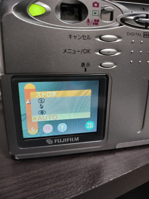 Other Fujifilm Finepix 30I