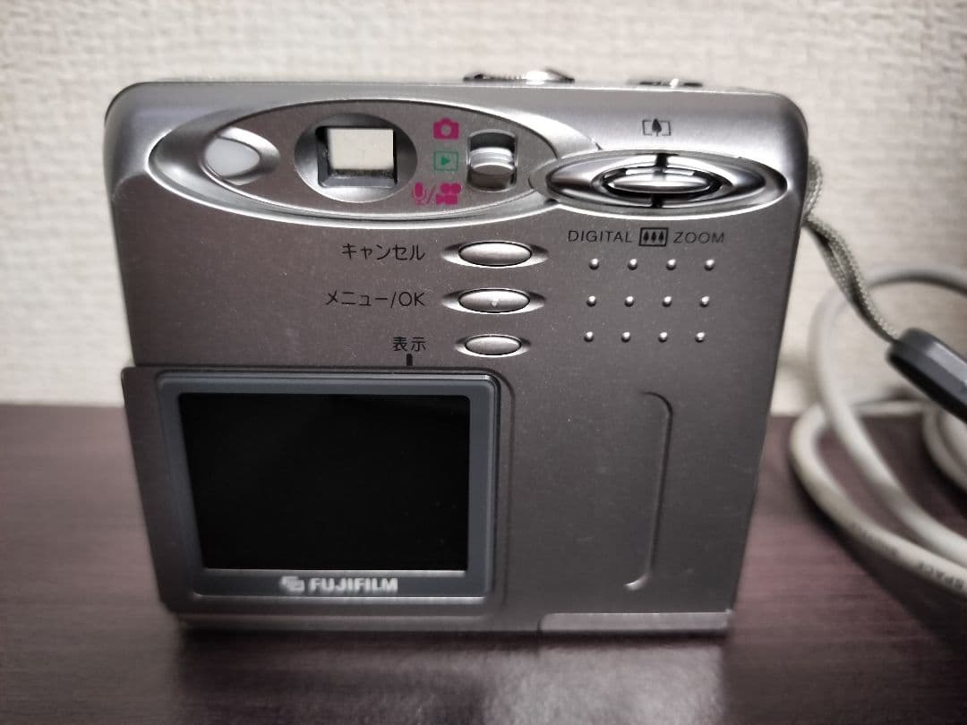 Other Fujifilm Finepix 30I