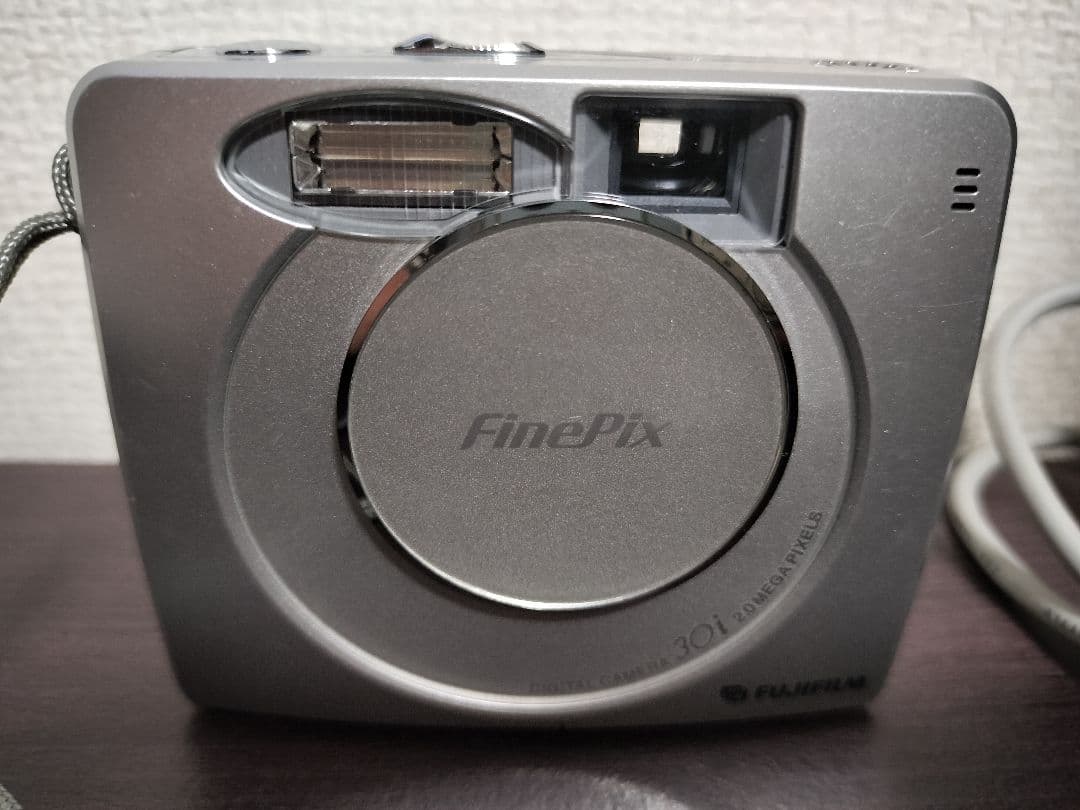 Other Fujifilm Finepix 30I