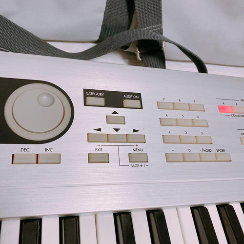 Korg Analog Synthesizers Triton Le76