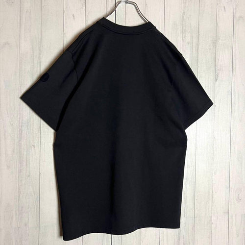 Moncler T -Shirt L