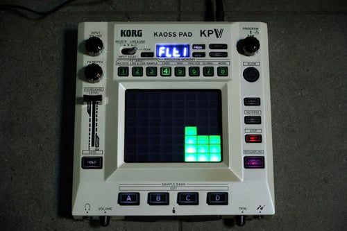 Korg Samplers Kaoss Pad V +Rca-Ts 4 +Sd