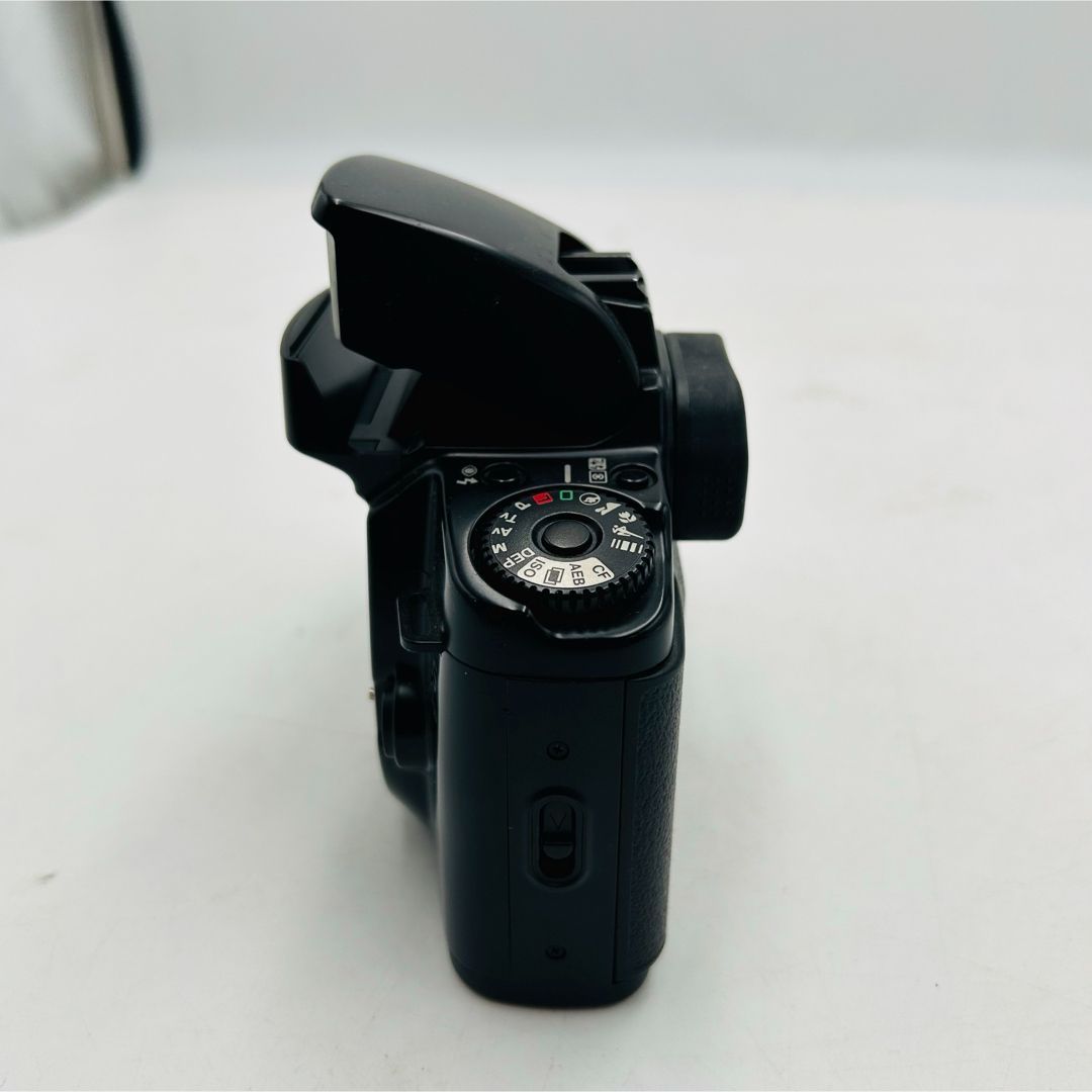 Canon Slr Camera (Film) Eos 100 Qd